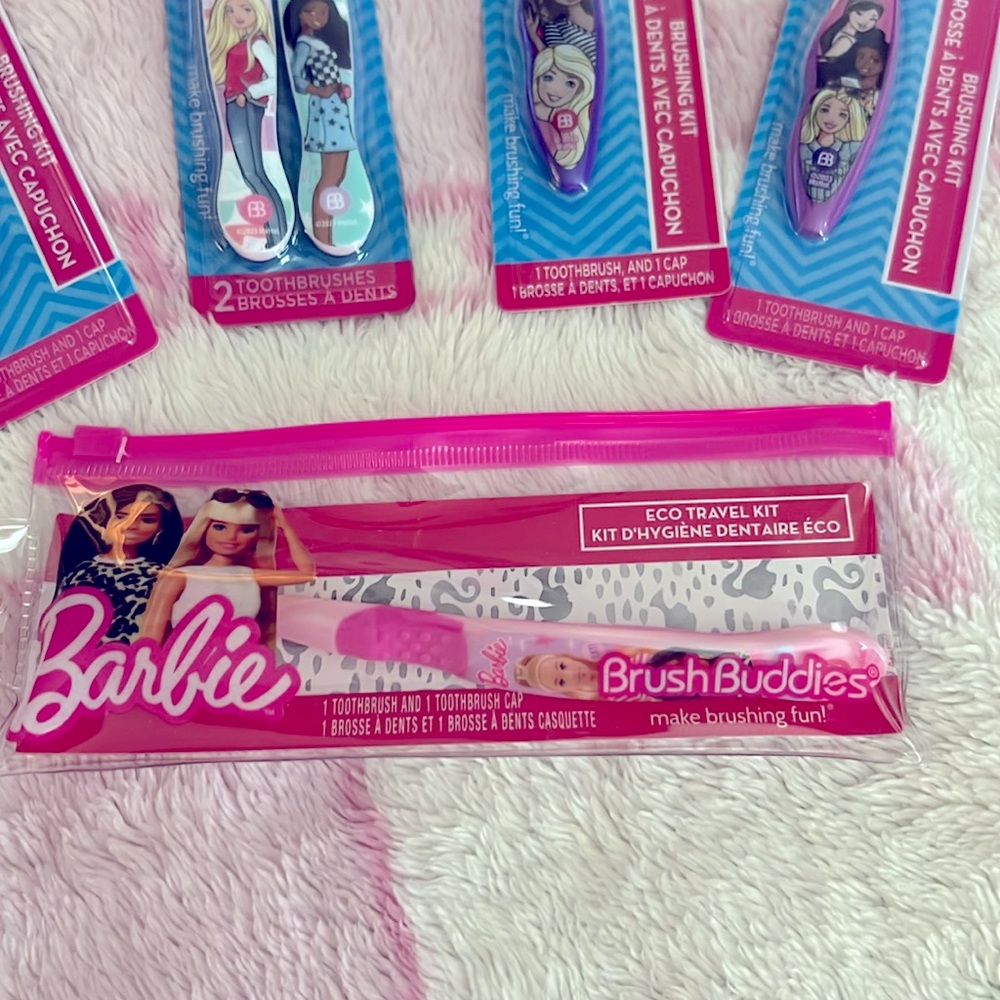 Barbie Toothbrush - Picture 3 of 6